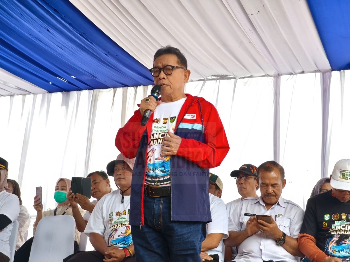 Bupati Kabupaten Kepahiang Dr. Ir. H. Hidayattulah Sjahid, MM IPU 